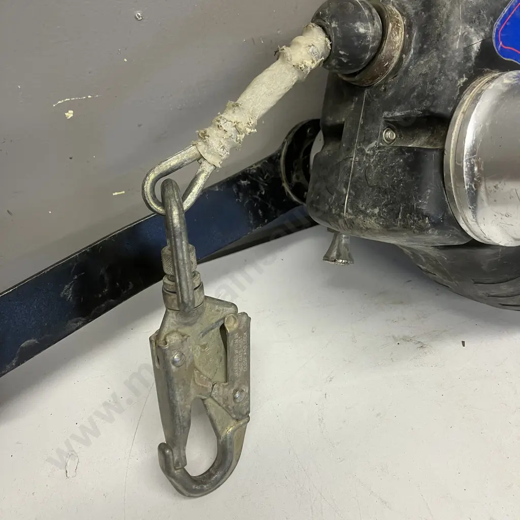 OSi Retractable Fall Arrester SRLS20R Image 1++