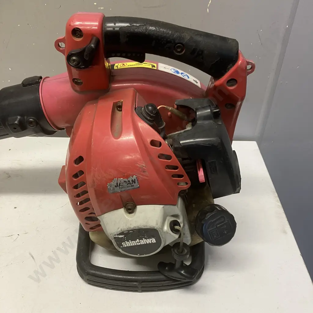 Shindaiwa Petrol Leaf Blower EB2215 With Incomplete Victa Line Trimmer TTS2226 AD Image 1++