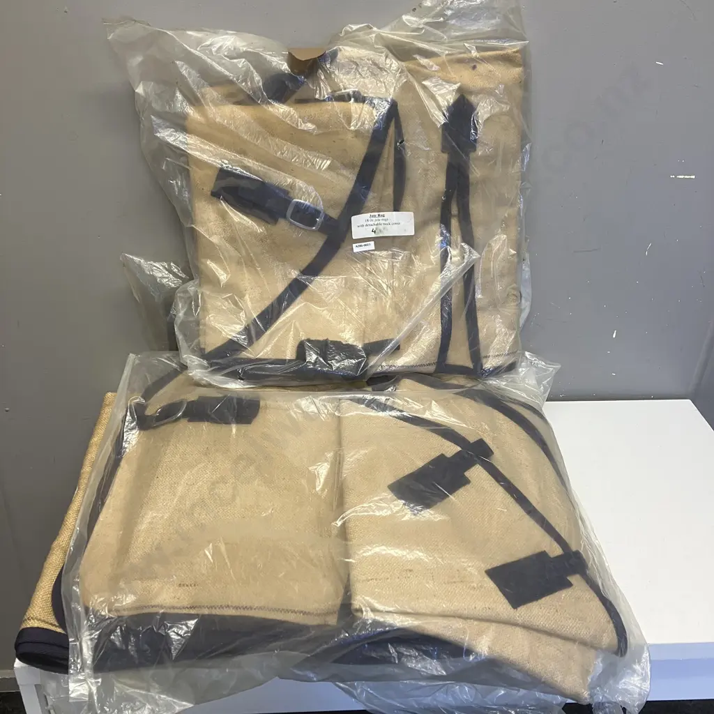 Lot of Four x Horse Covers - Jute Rug 18 oz With Detachable Neck Covers Image 1++