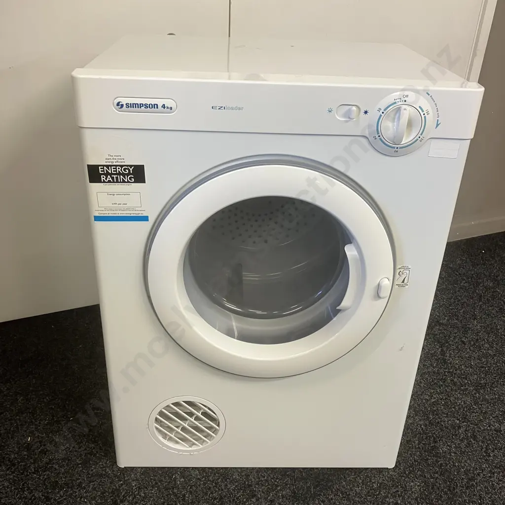 Simpson Eziloader 4Kg Tumble Dryer - Model 39P400M Image 1++