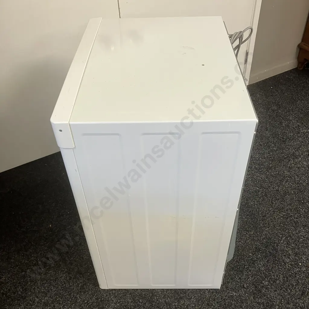 Simpson Eziloader 4Kg Tumble Dryer - Model 39P400M Image 1++