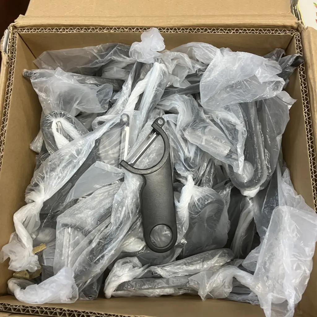 Box lot New Potato Peelers Image 1++