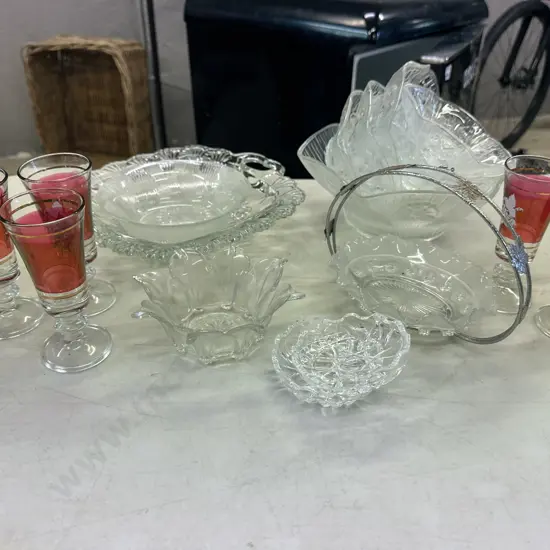 Selection Of Vintage Glassware 