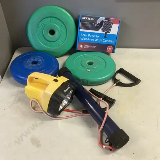 Box lot Nextech Solar Panel, Torch, Ski Rope, Assorted Weights