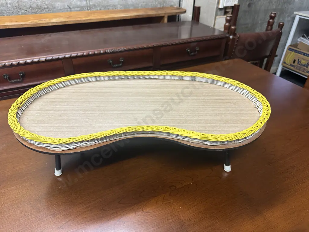 Retro Fold-Up Serving Tray Cane Edge Detail Image 1++