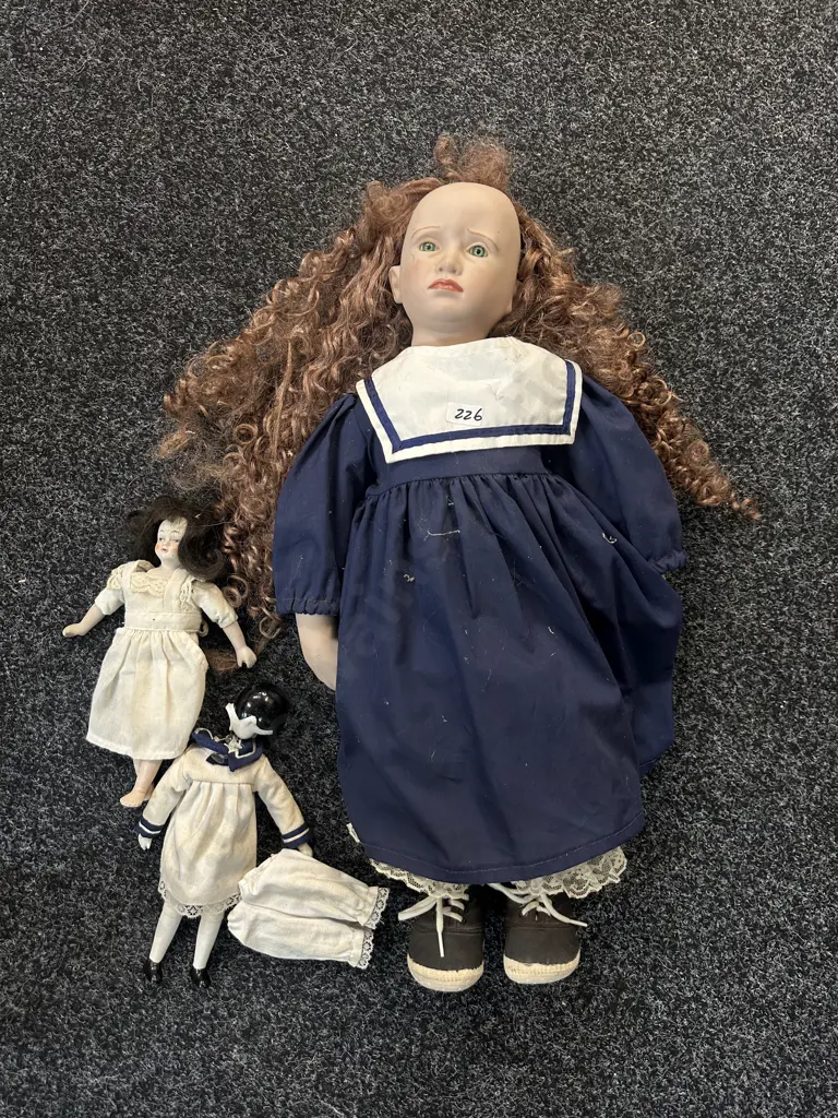 Selection Of Porcelain Dolls (as found) Image 1++