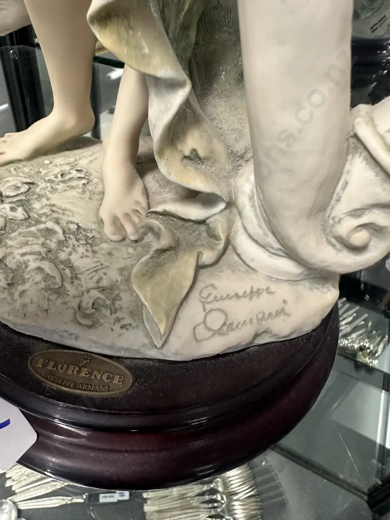 Giuseppe Armani (Italy) ANGELICA Sculpture 484C Limited Edition 1634 /5000, Height 48cm, With COA & Original Box Image 1++