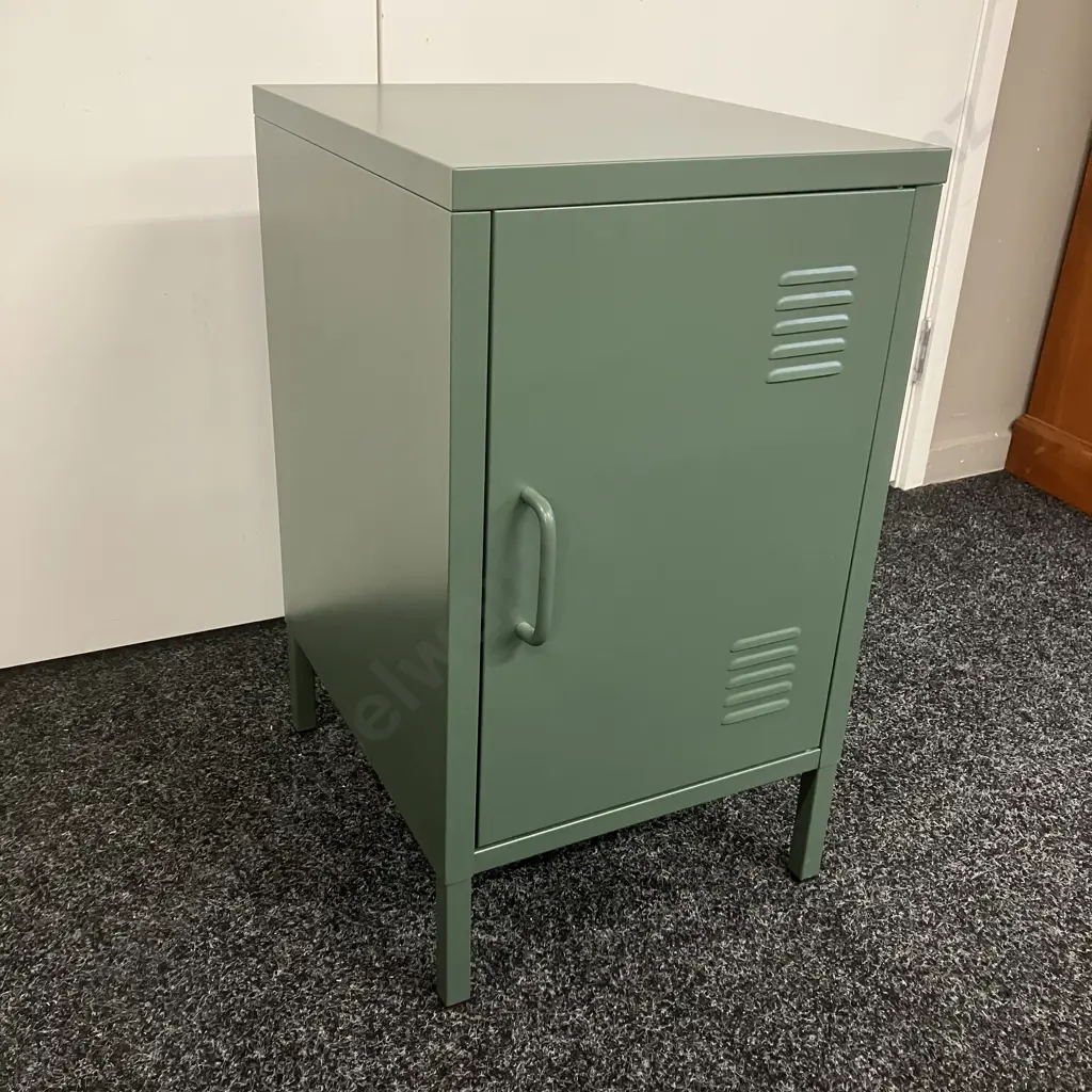 Sage Metal Single Locker. H60 W35 D40cm Image 1++