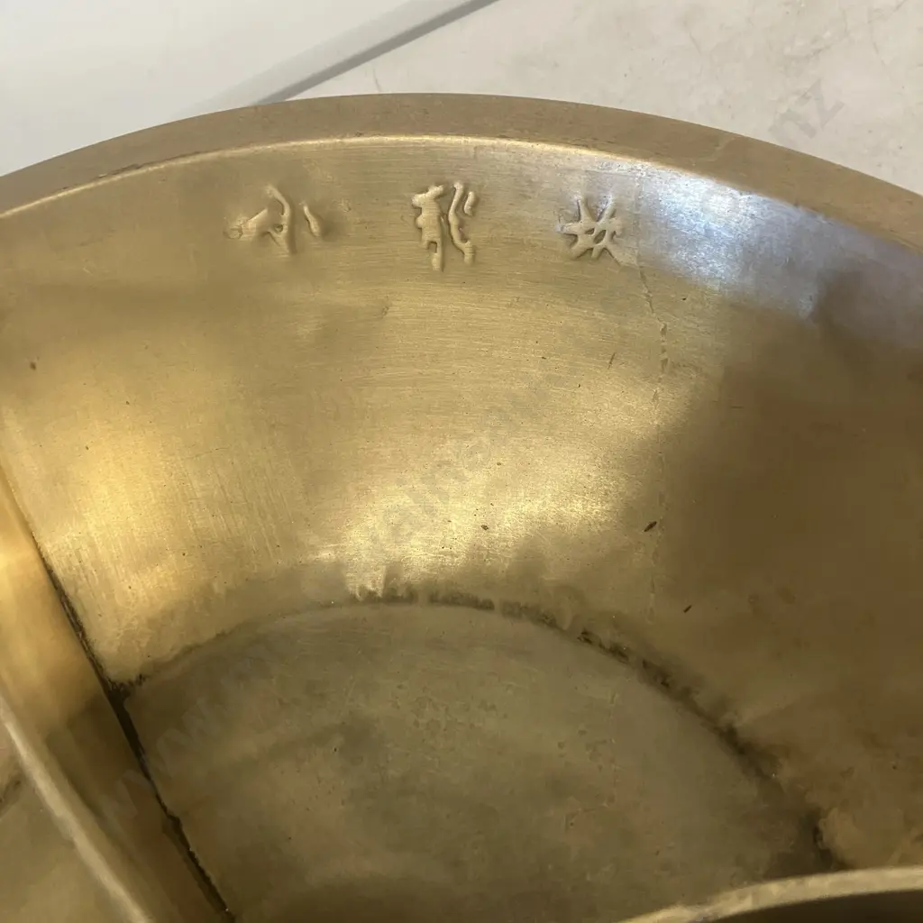 Brass Oriental Divided Hotpot. Dia 44cm Image 1++