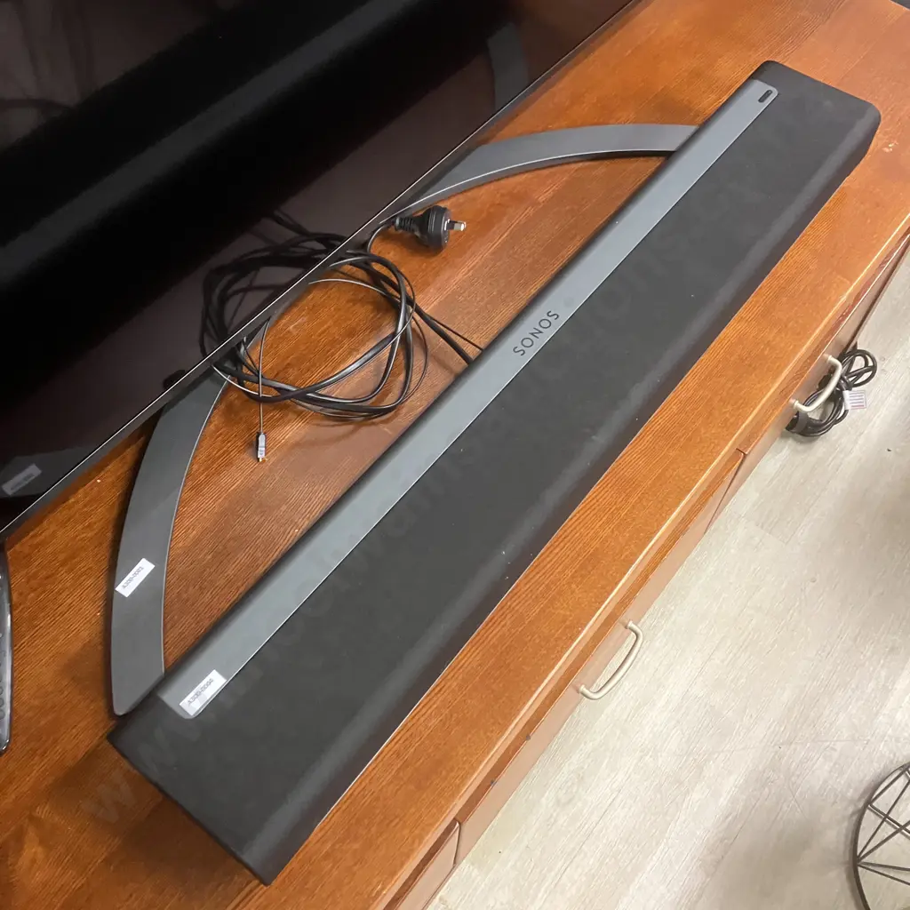 Sonos Playbar Sound Bar With Power Cord & Optical Audio Cable Image 1++