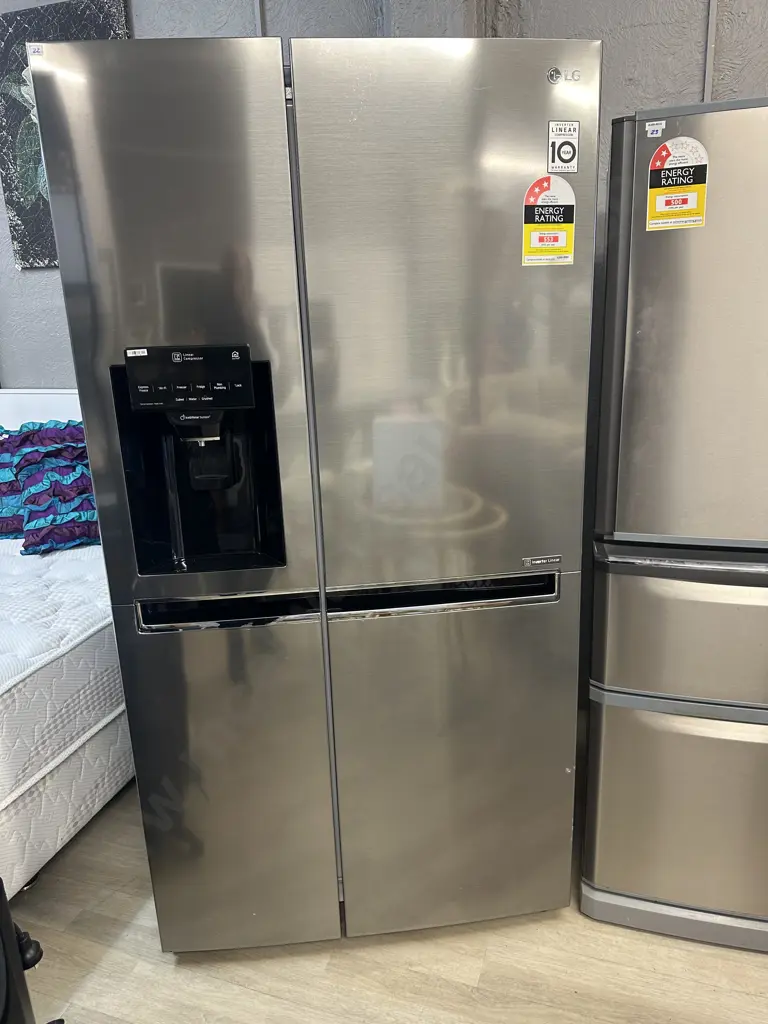LG 668L Side by Side Fridge Freezer GS-L668PNL Non-Plumbed Ice & Water Dispenser, Stainless Steel Image 1++
