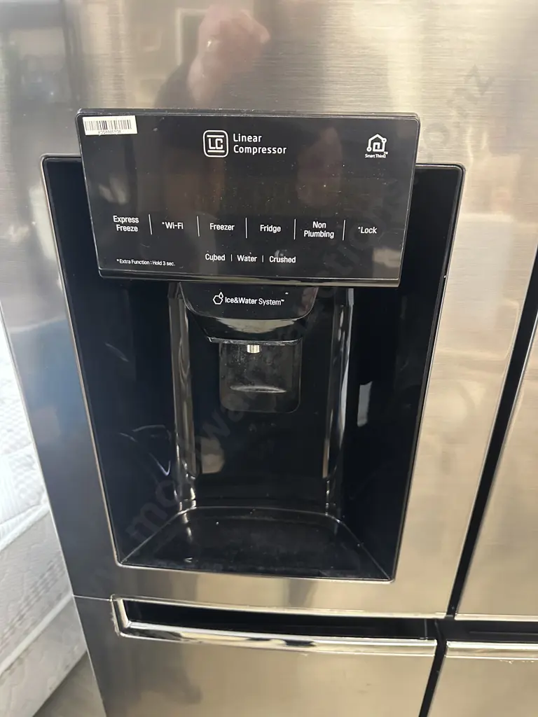 LG 668L Side by Side Fridge Freezer GS-L668PNL Non-Plumbed Ice & Water Dispenser, Stainless Steel Image 1++