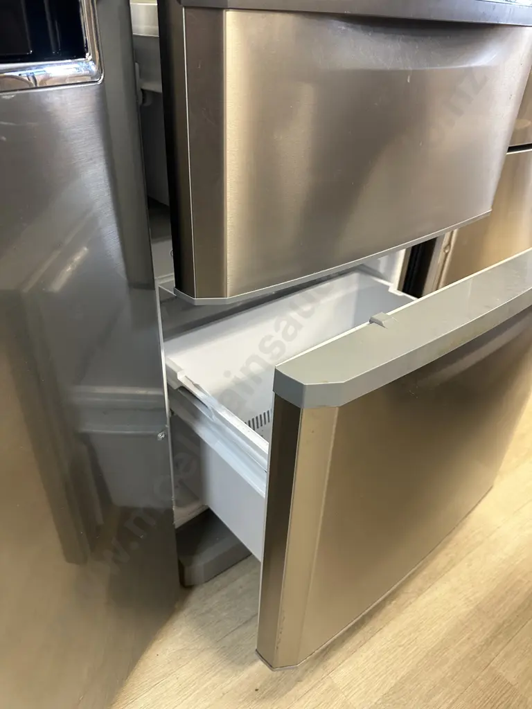 Mitsubishi Refrigerator Freezer - 375 Litre, MR-C375C-ST-A, Humidity Drawer & Freezer Drawer Image 1++