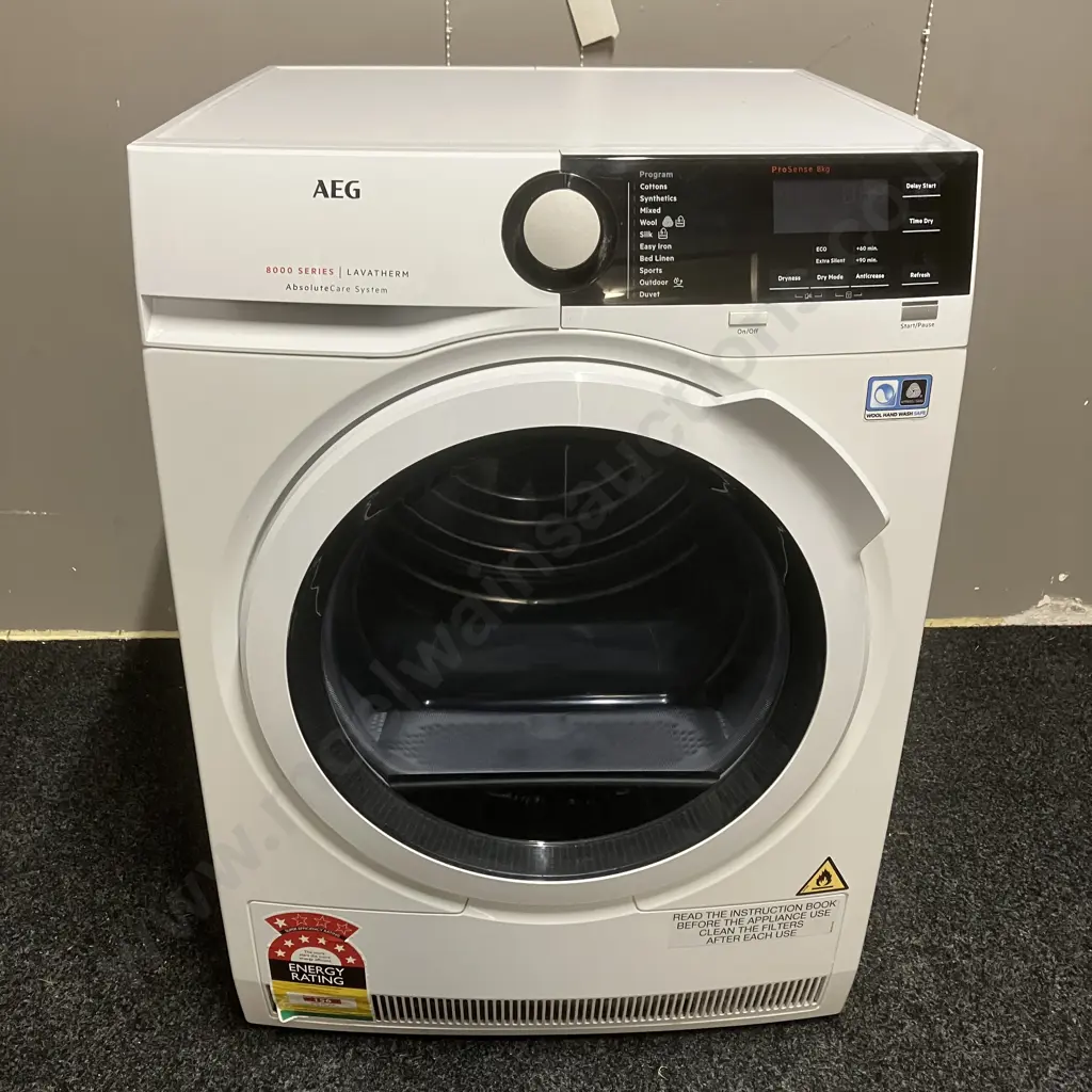 AEG 8kg White 8000 Series Heat Pump Dryer - T8DHE842B Image 1++