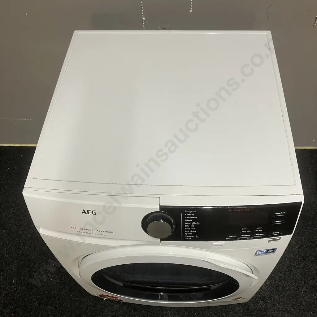 AEG 8kg White 8000 Series Heat Pump Dryer - T8DHE842B Image 1++