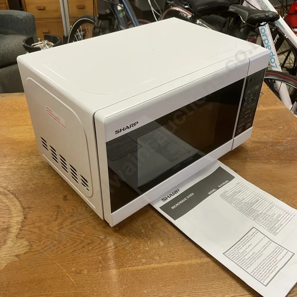 Sharp Microwave Oven Model R-210D(W) With Manual Image 1++