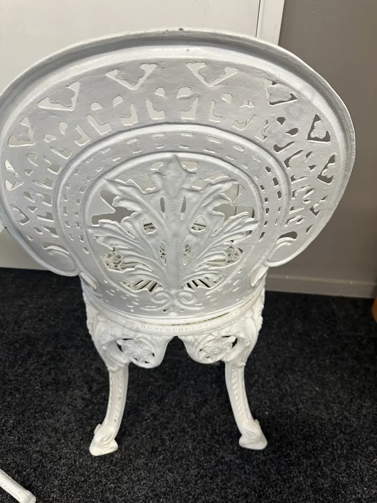 Vintage Cast Aluminium White Ornate Round Outdoor Table And Two Chairs Image 1++