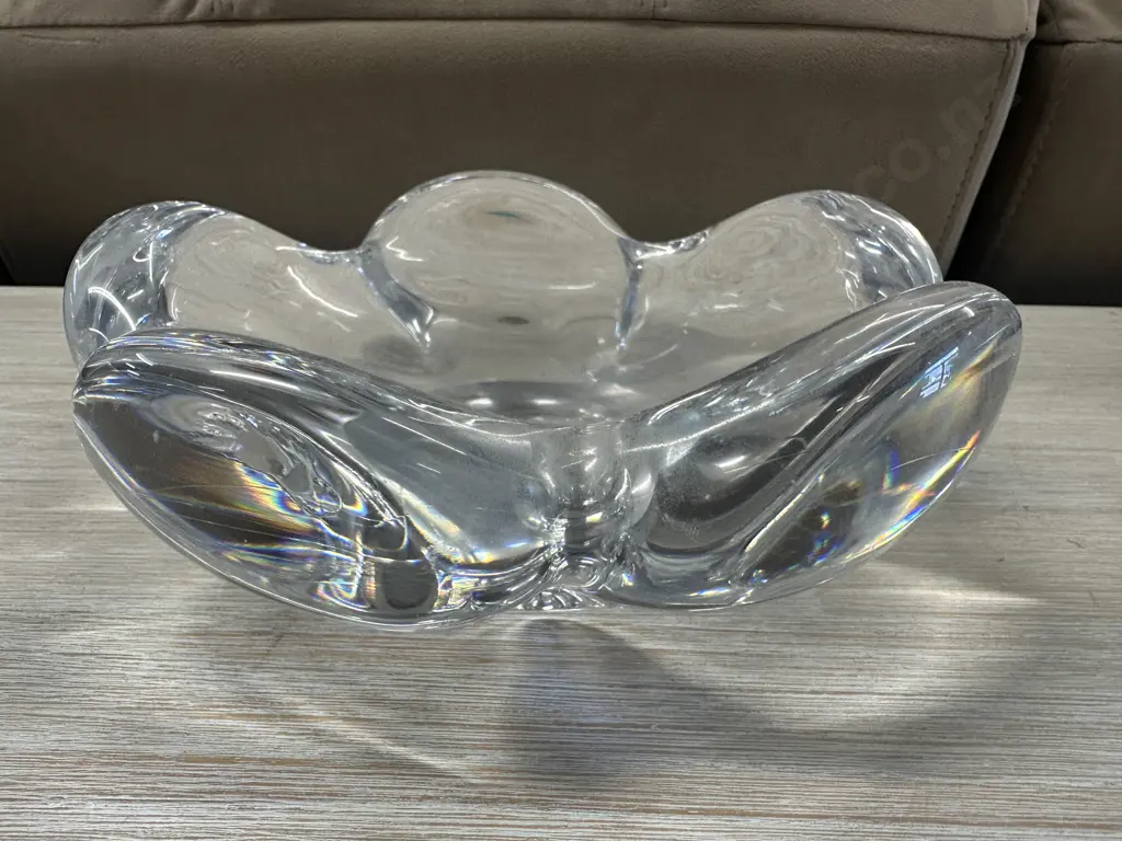 Vintage Heavy Scalloped Dish H8,Dia22cm. Image 1++