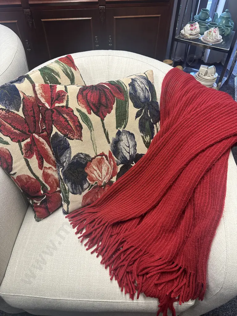 Limon Floral Cushions & Gracious Living Burgundy Throw Image 1++