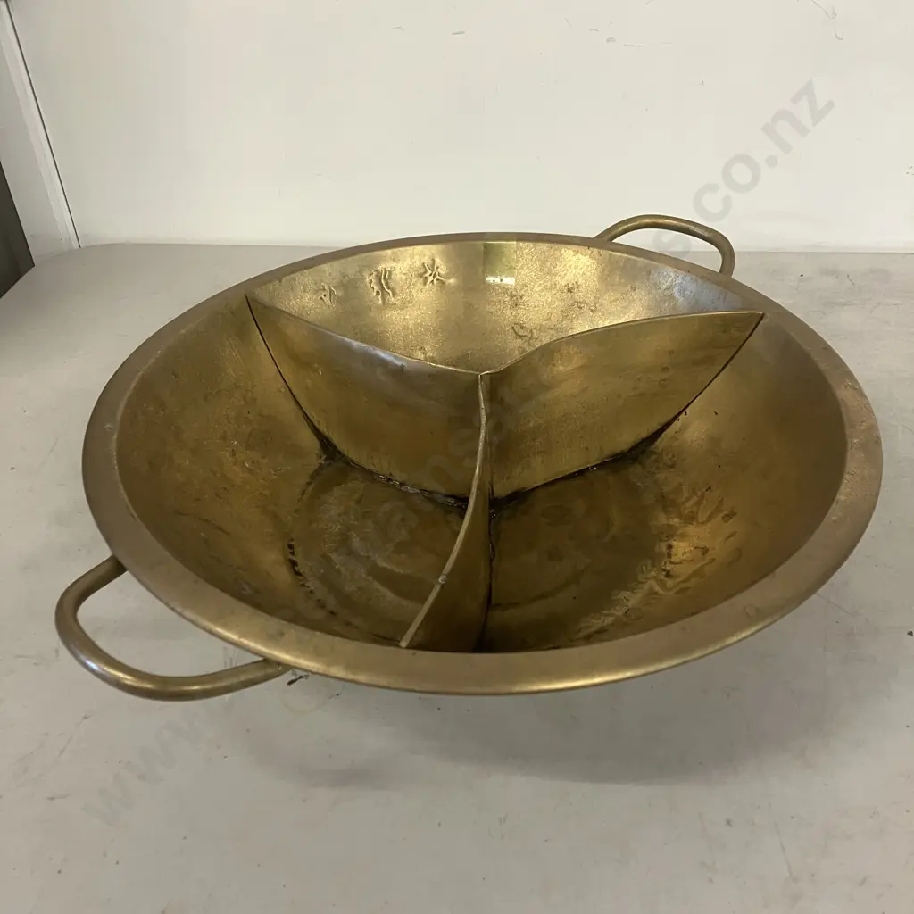 Brass Oriental Divided Hotpot. Dia 44cm Image 1++