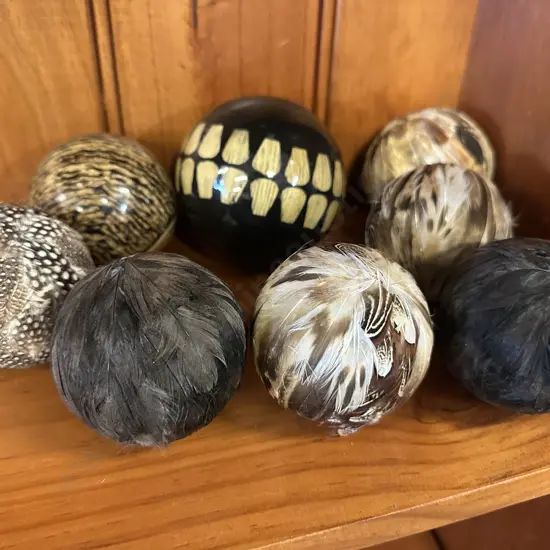 Decorative  Balls Including Feather Etc