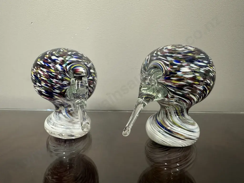 Pair Of Vintage Hand Blown 'Hokitika' NZ Art Glass Kiwi Bird Sculpture Image 1++