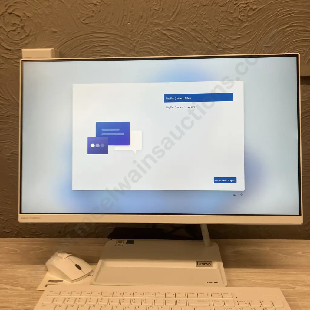 Lenovo IdeaCentre AIO 3 24ITL6 Desktop PC, 23.8" FHD Screen, Wireless Keyboard & Mouse. SN: MP296QS0, MTM: F0G00192AU Image 1++
