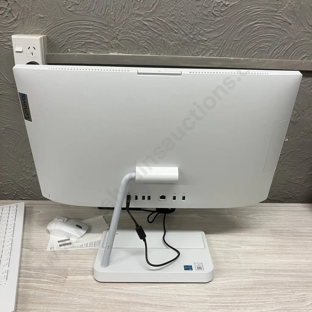 Lenovo IdeaCentre AIO 3 24ITL6 Desktop PC, 23.8" FHD Screen, Wireless Keyboard & Mouse. SN: MP296QS0, MTM: F0G00192AU Image 1++