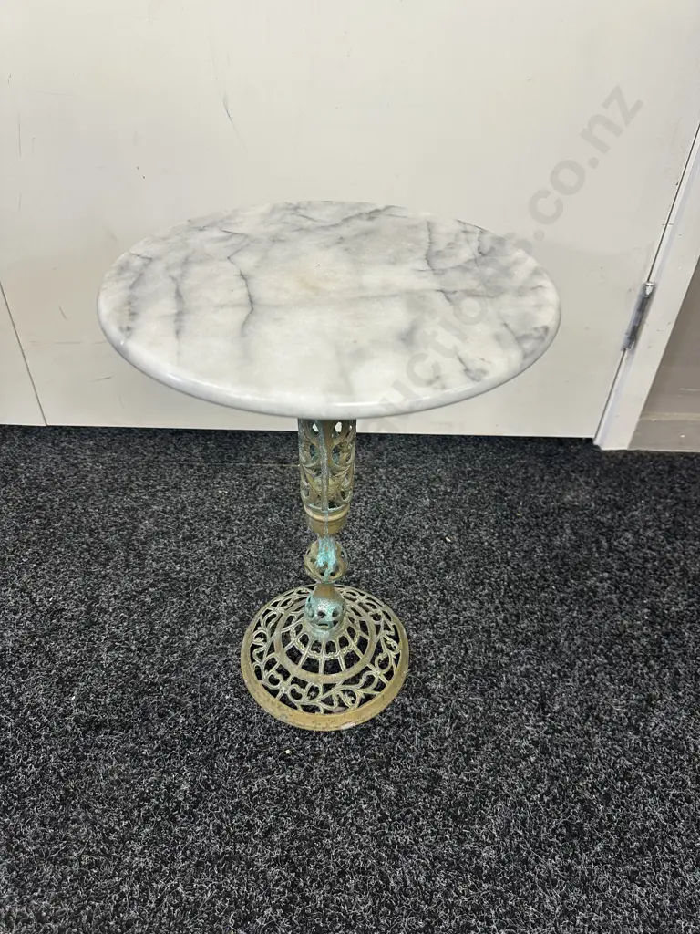 Round Marble Topped Occasional Table With Ornate Brass Pedestal Base. 43 x 31cm Image 1++