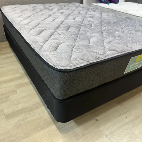 Double Bed - Wonderest Easy Sleeper