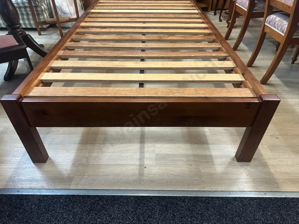 Wooden Slat King Single Bed With Sealy Body Support Luxury Mattress Image 1++