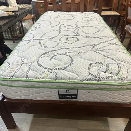 Wooden Slat King Single Bed With Sealy Body Support Luxury Mattress