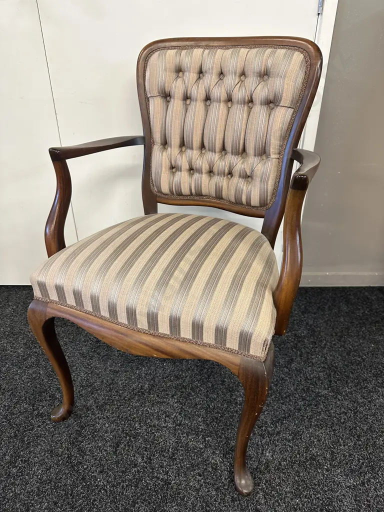 Mahogany Armed Chair, Button Back, Blue / Brown Toned Fabric Image 1++
