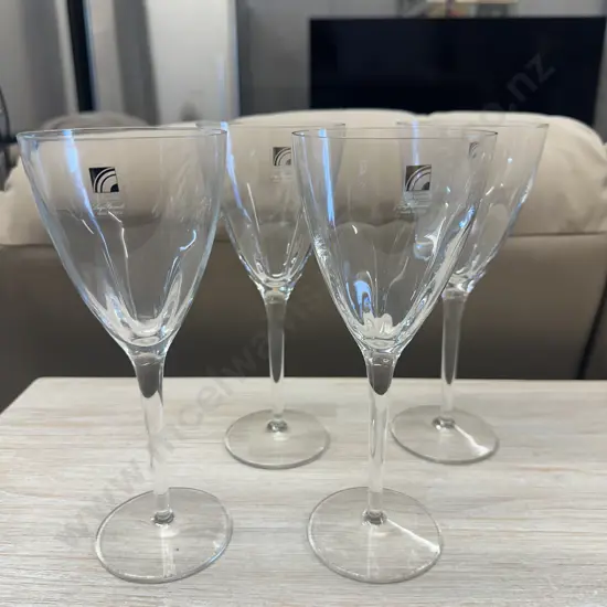 Set Of Four Italian Luigi Bormioli Red Wine Glasses