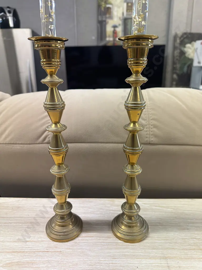 Pair Of Brass Candle Stick Holders & Candles With Gold Coloured Flakes H58cm Image 1++