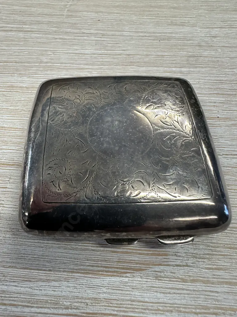 Epns Silver Ware Cigarette Case Etched Detail Image 1++