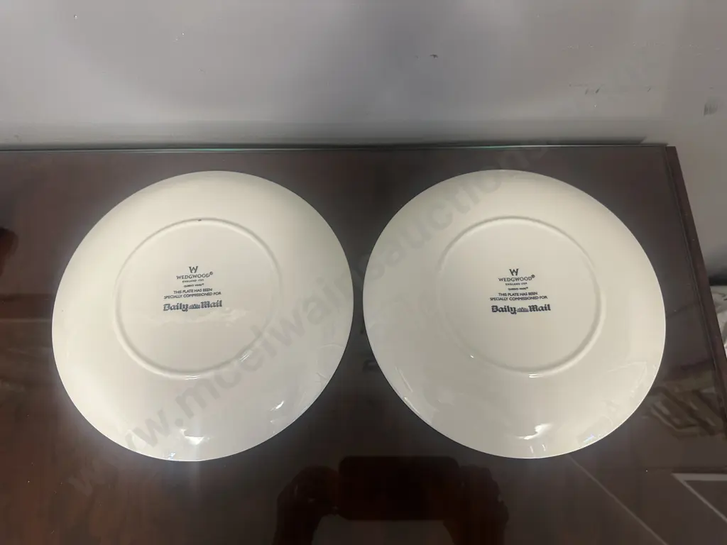 Wedgwood Commemorative Plates Celebrating 50th Anniversary Of The Coronation Queen Elizabeth ll Image 1++