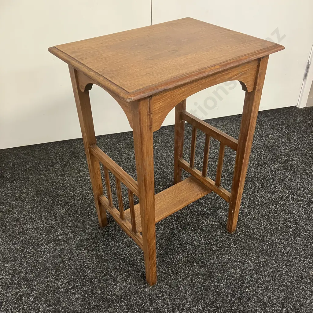 Vintage Oak Console Table. H64 W46 D35cm Image 1++