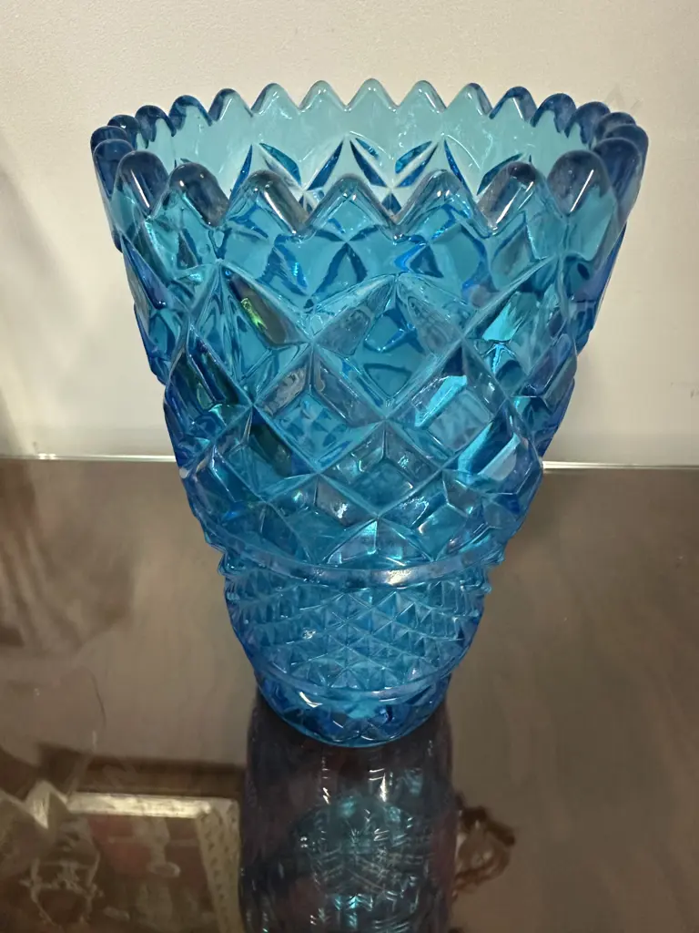 Vintage Blue Glass Diamond Point Vase H25cm. Image 1++