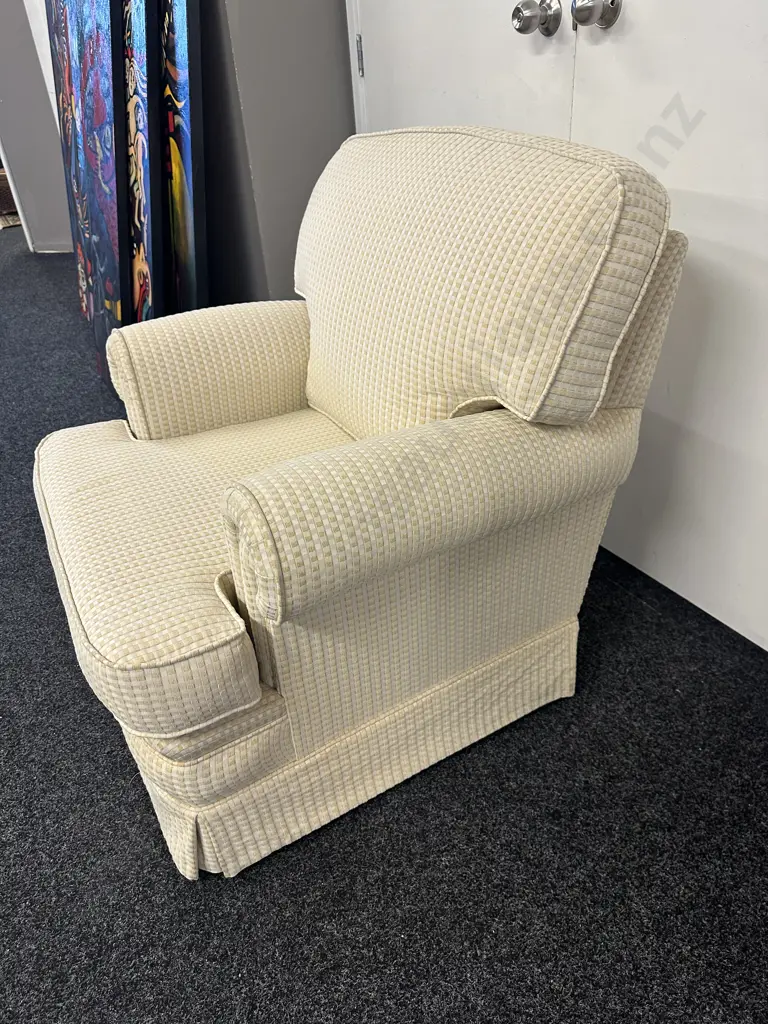 White & Gold Colour Check Rolled Arm Armchair Image 1++