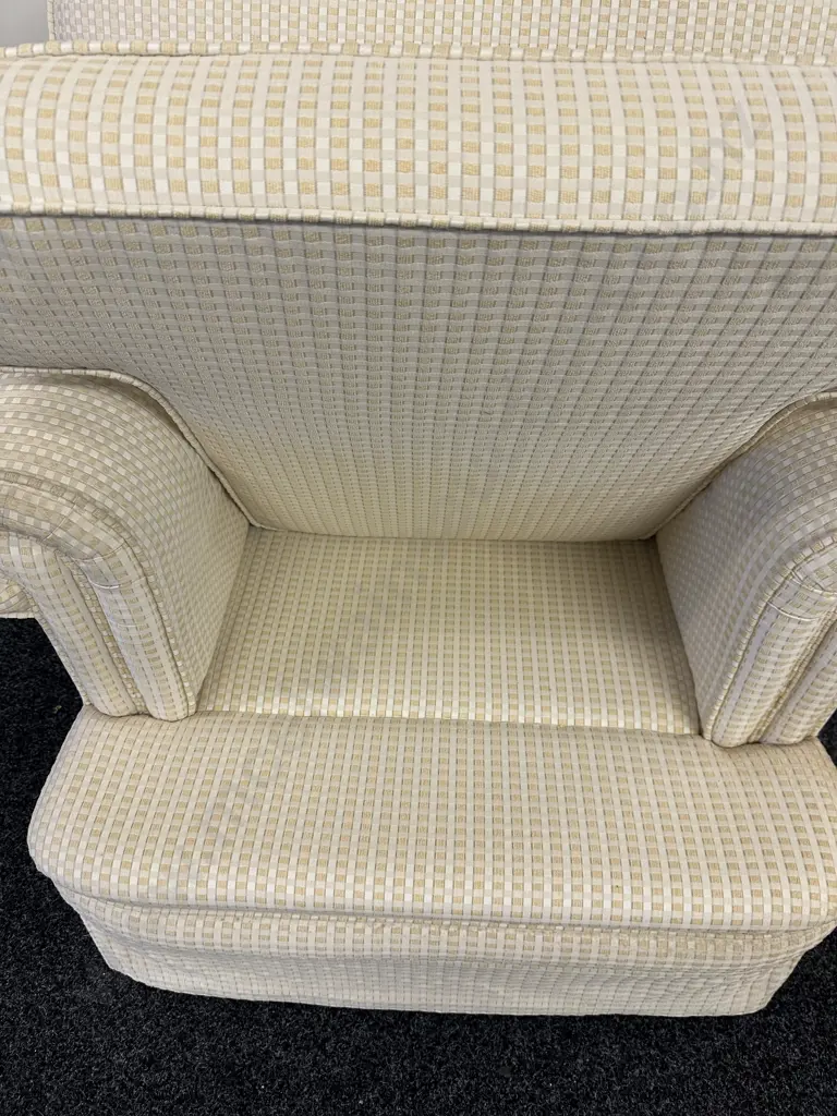 White & Gold Colour Check Rolled Arm Armchair Image 1++