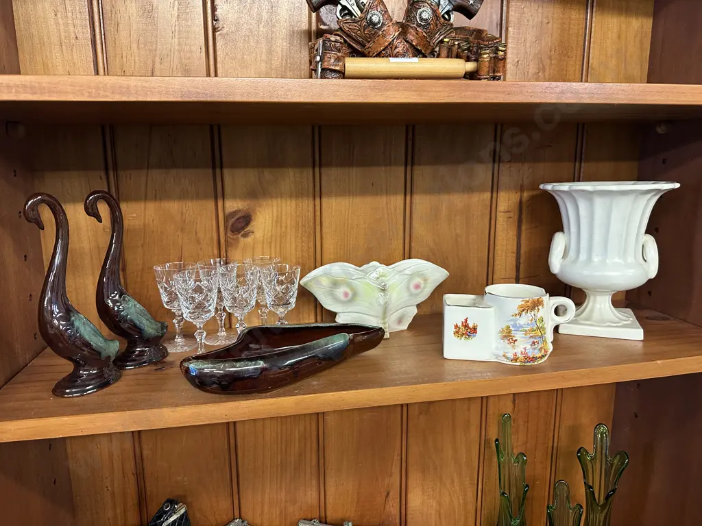 Collection Of Vintage China & Crystal Items Image 1++