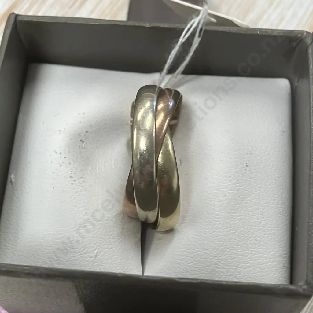 9ct Yellow, White & Rose Gold Russian Wedding Band Ring, Stamped 9ct Image 1++