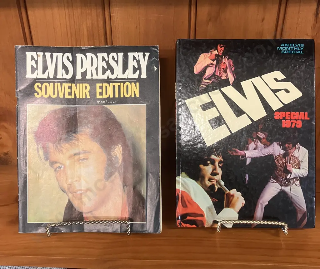 Vintage 1977 Elvis Presley Souvenir Edition Magazine & Elvis Presley Special 1979 Annual (Sold With -015) Image 1++