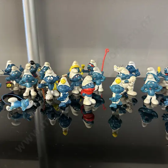 Lot Of Vintage Smurf Figurines
