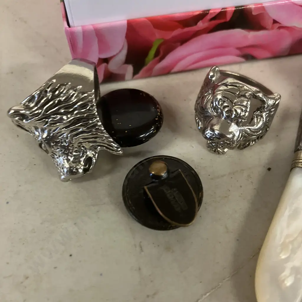 Selection of Jewellery Including Pascoes, Watch (AF), Hat Pin, Cuff links Image 1++