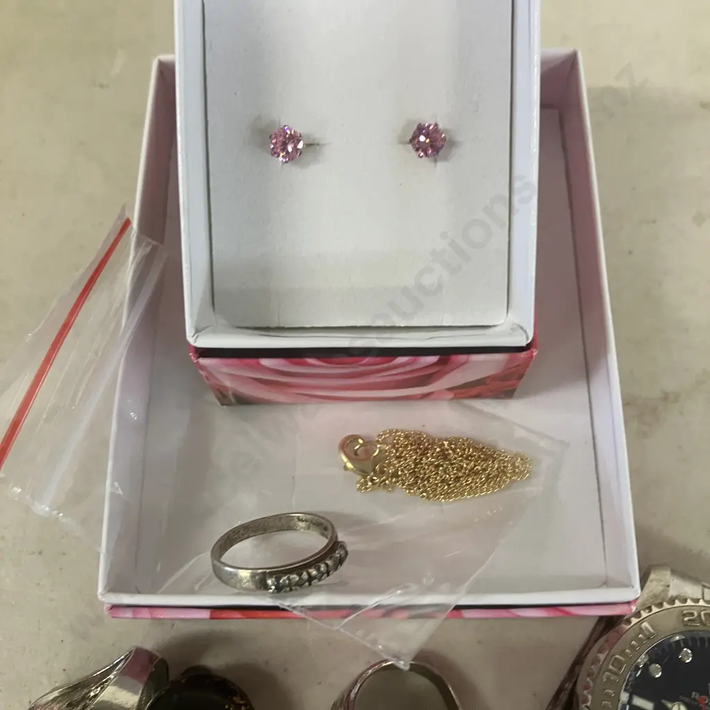 Selection of Jewellery Including Pascoes, Watch (AF), Hat Pin, Cuff links Image 1++