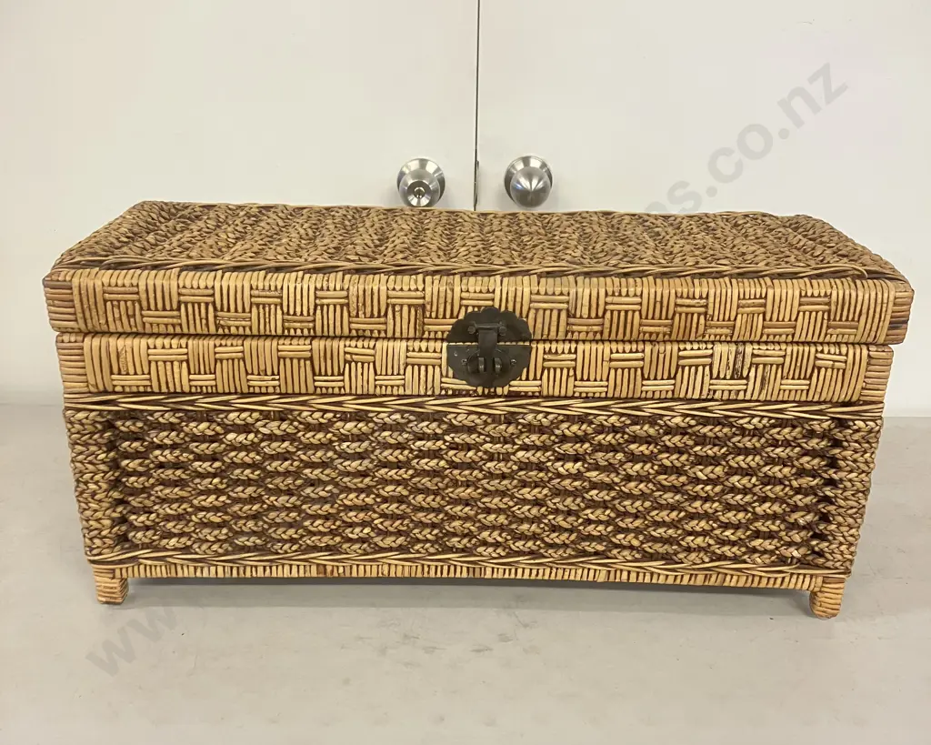 Woven Rattan & Water Hyacinth Storage Chest. H33 W74 D32.5cm Image 1++