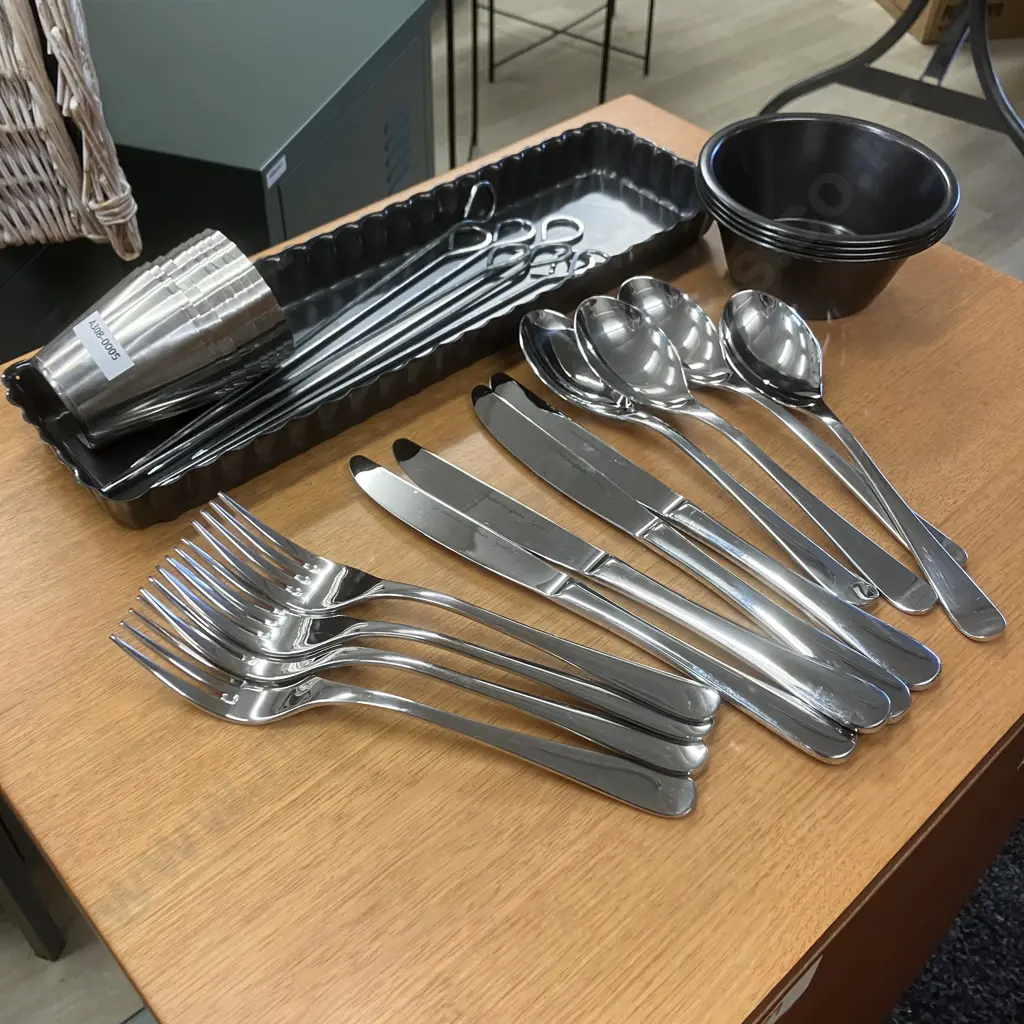 Annabel Langbein Signature Collection Grace Cutlery Set 12pc, Oven Flan Tray, Pie Dishes, Small Oven Pots, Skewers Image 1++