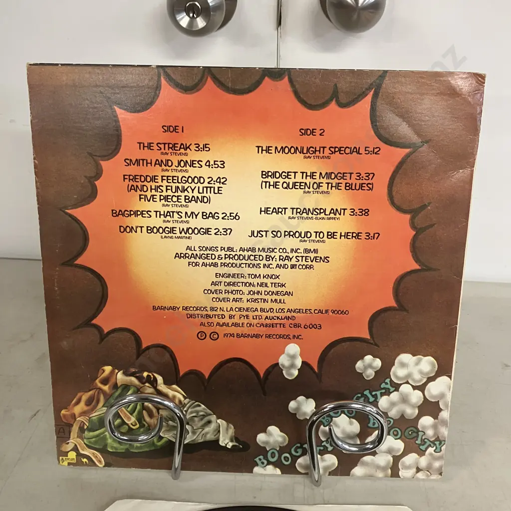 Lot of 9 LPs - Ray Stevens Boogity Boogity, Apollo 11 We Have Landed On The Moon, Idi Amin Broadcasts, Bob Newhart Etc Image 1++
